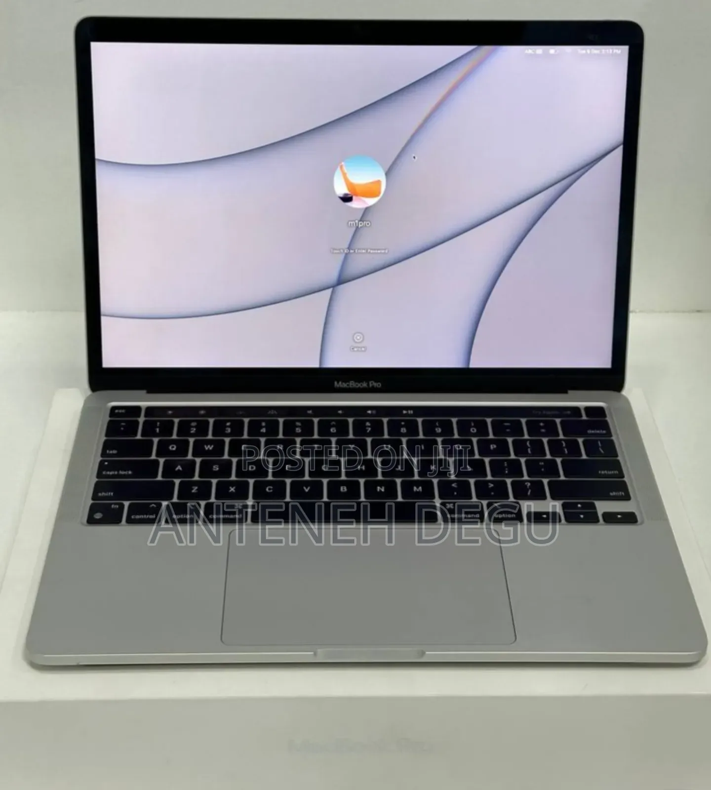 New Laptop Apple MacBook Pro 2020 M1 8GB Apple M1 Pro SSD 512GB
