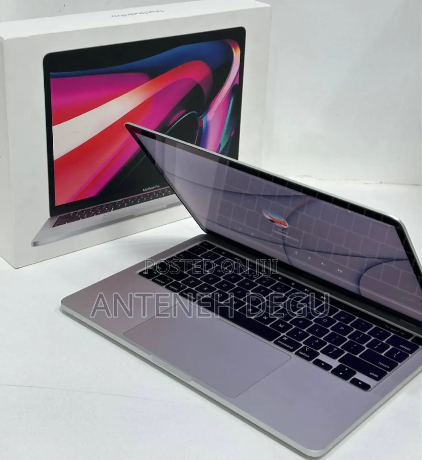 New Laptop Apple MacBook Pro 2020 M1 8GB Apple M1 Pro SSD 512GB