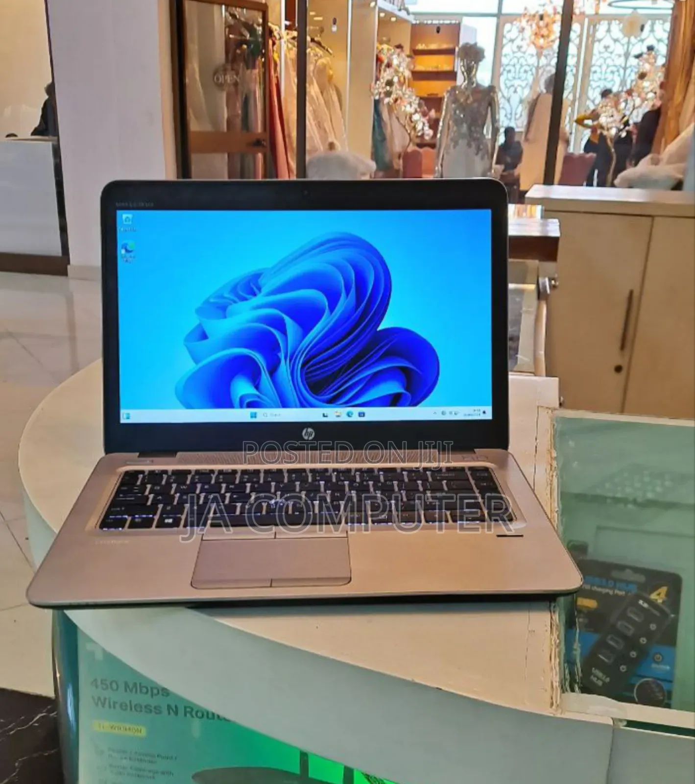 New Laptop HP EliteBook 840 8GB AMD A10 HDD 500GB