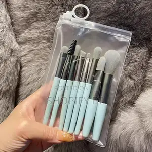 8pcs Fluffy Makeup Brush Set