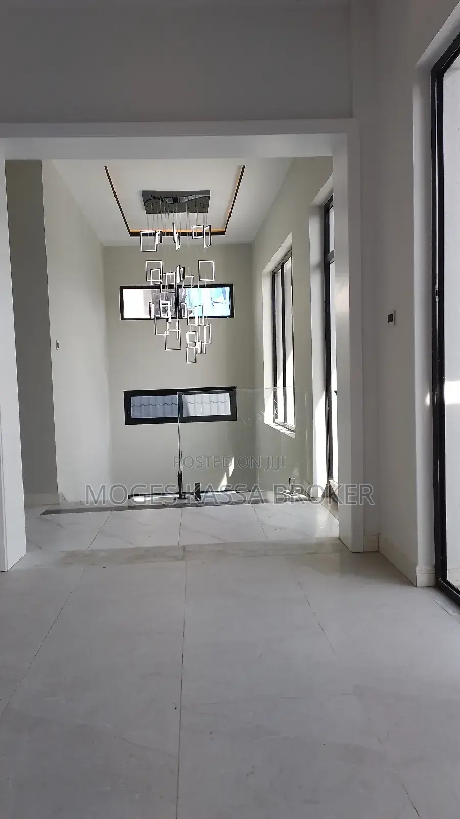 9bdrm Townhouse/Terrace in ቦሌ ቡልቡላ የሚሸጥ በጣም, Yeka for sale