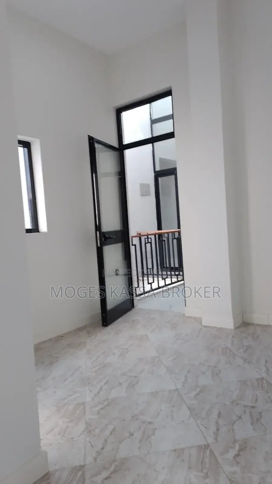 9bdrm Townhouse/Terrace in ቦሌ ቡልቡላ የሚሸጥ በጣም, Yeka for sale