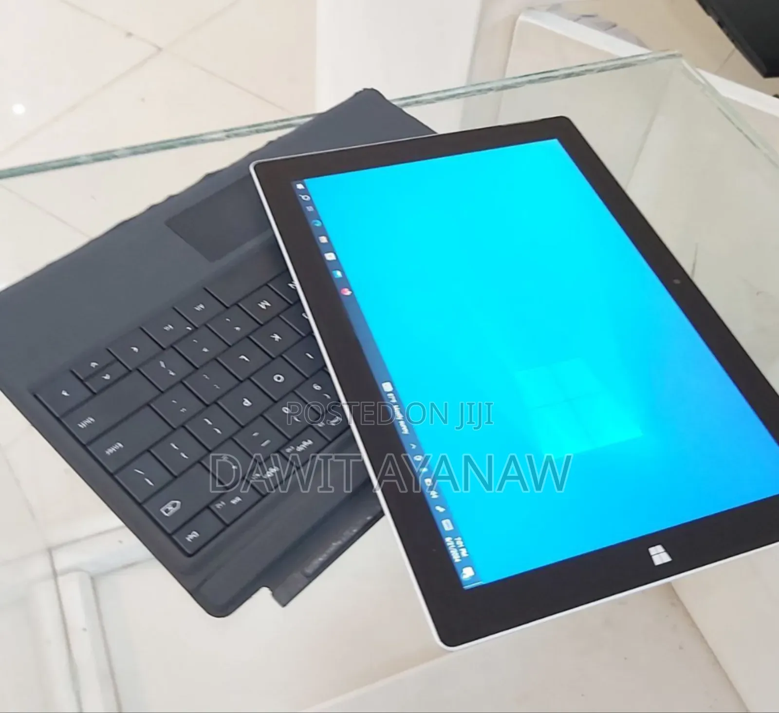 New Laptop Microsoft Surface Pro 4GB Intel Core 2 Duo SSD 128GB