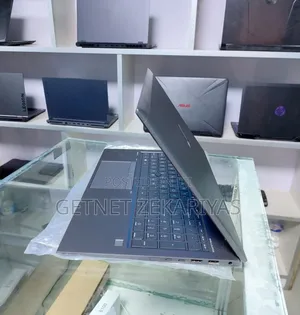 New Laptop HP ZBook 15 16GB Intel Core I7 SSD 512GB