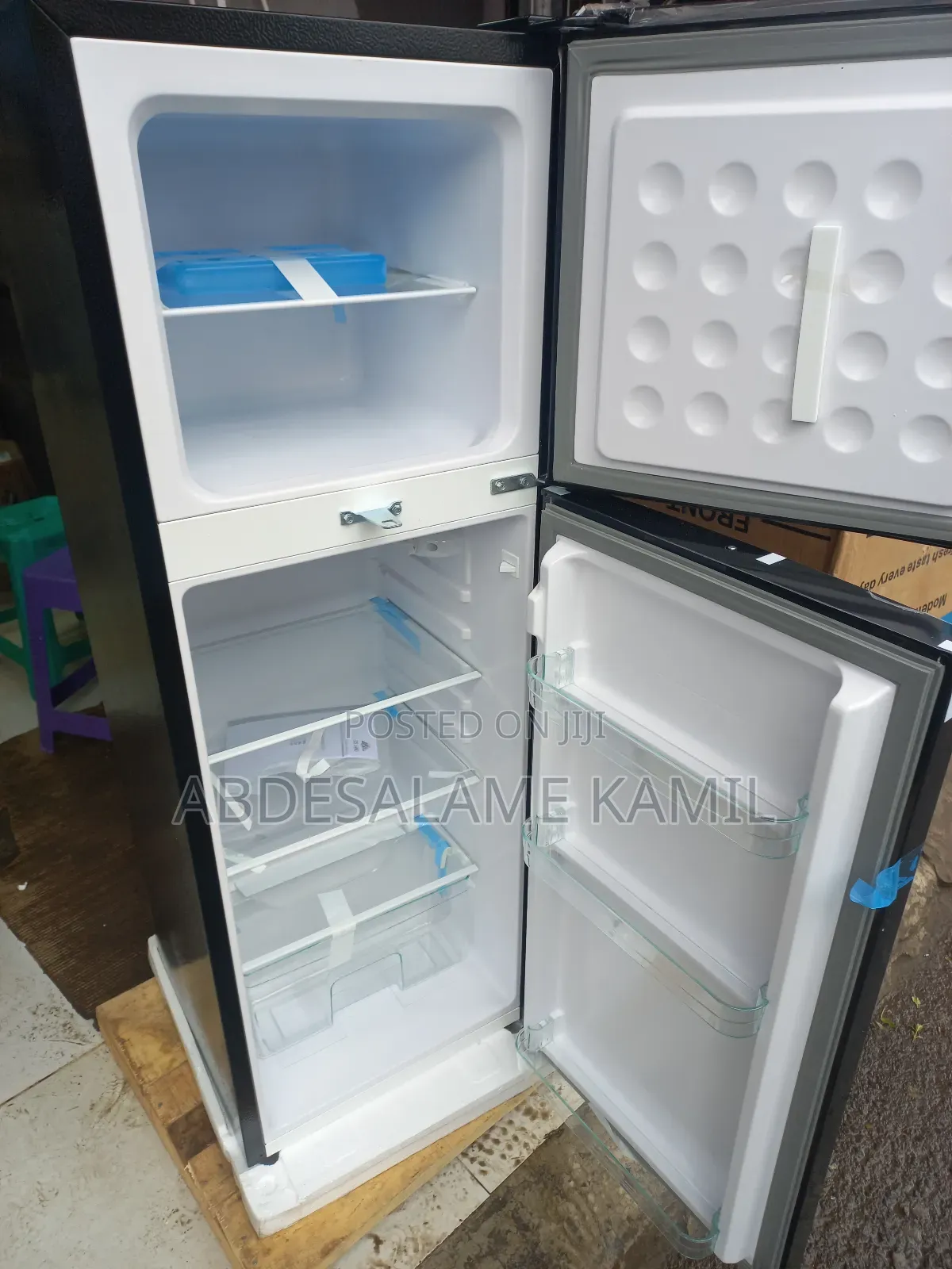 Ice Land Refrigerator 205 L
