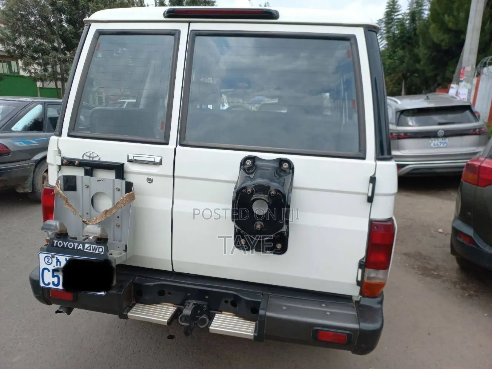 Toyota Land Cruiser 2018 White