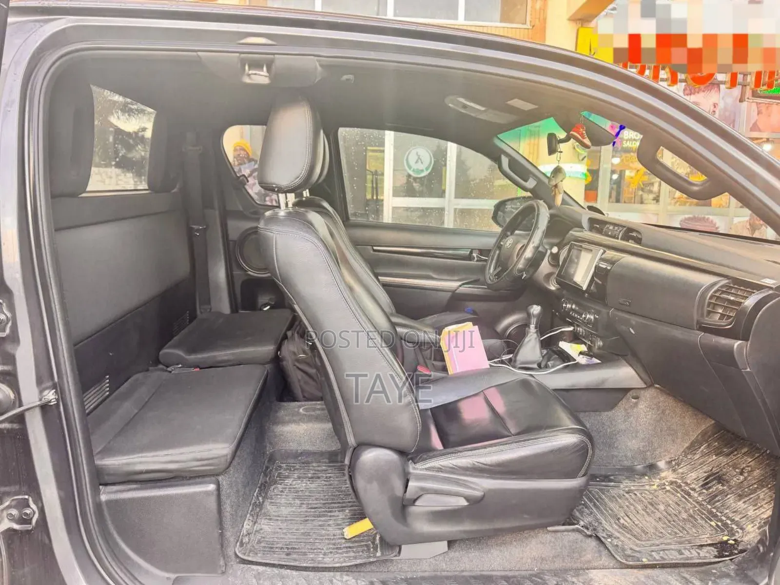 Toyota Hilux 2020 Gray