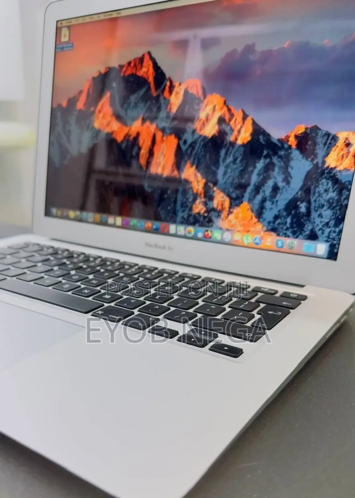 New Laptop Apple MacBook Air 2017 8GB Intel Core I5 SSD 128GB