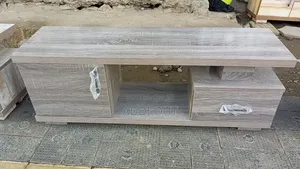 Photo - 1.20 ቲቪ ስታንድ