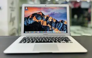 New Laptop Apple MacBook Air 2017 8GB Intel Core I5 SSD 128GB