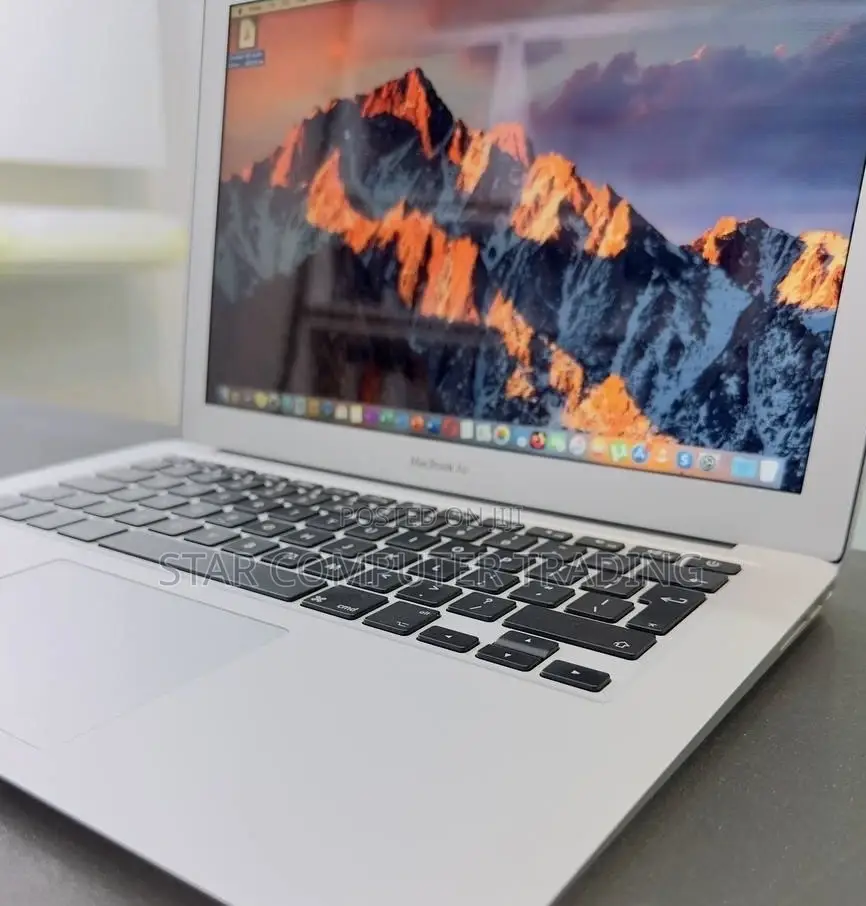 New Laptop Apple MacBook Air 2017 8GB Intel Core I5 SSD 128GB