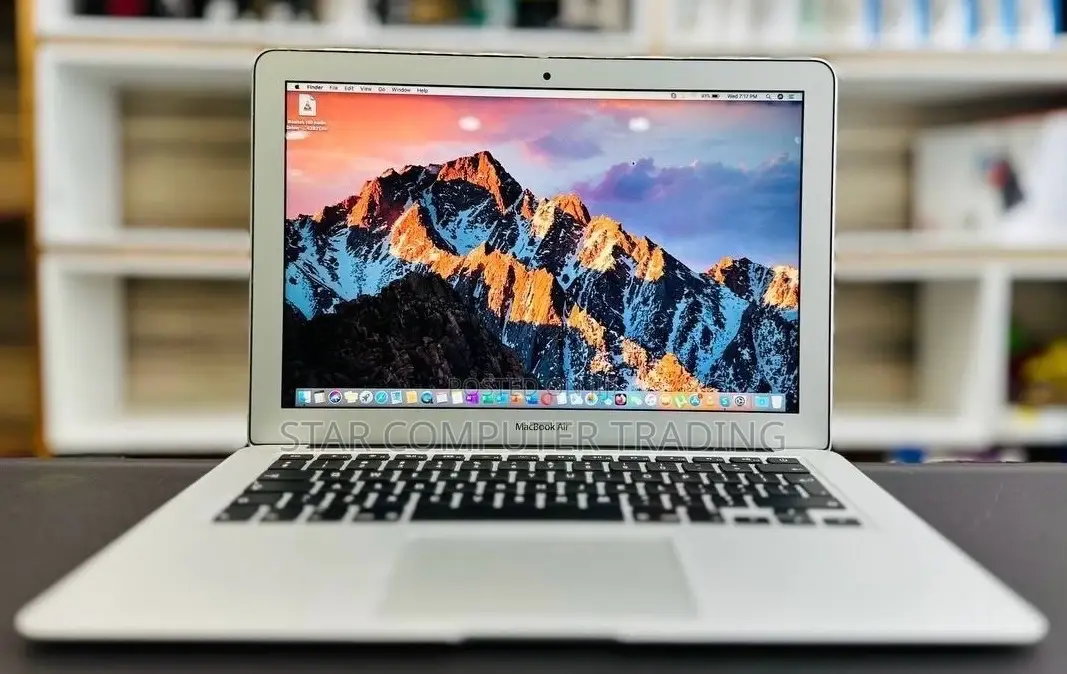 New Laptop Apple MacBook Air 2017 8GB Intel Core I5 SSD 128GB