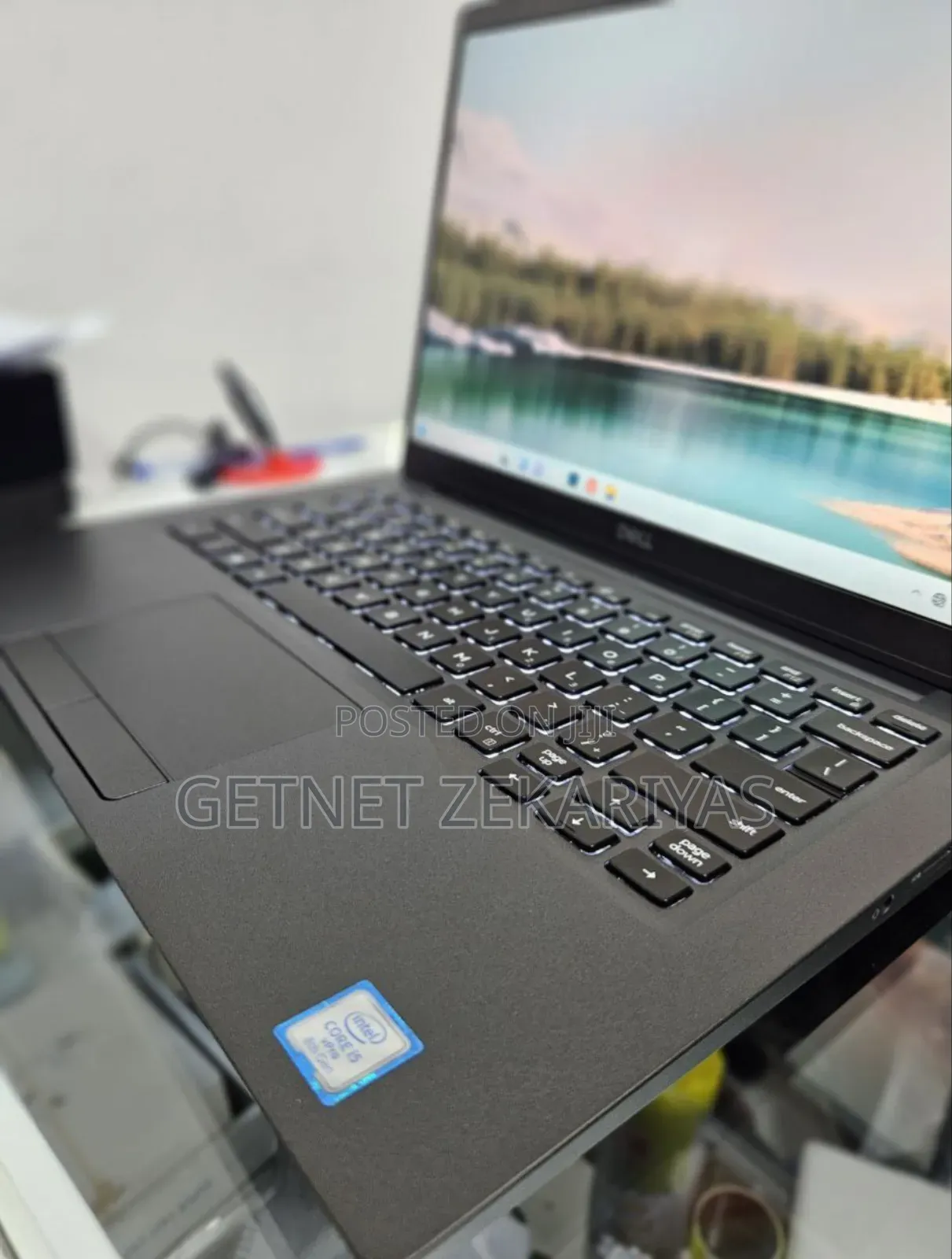 New Laptop Dell Latitude 7400 8GB Intel Core I5 SSD 256GB