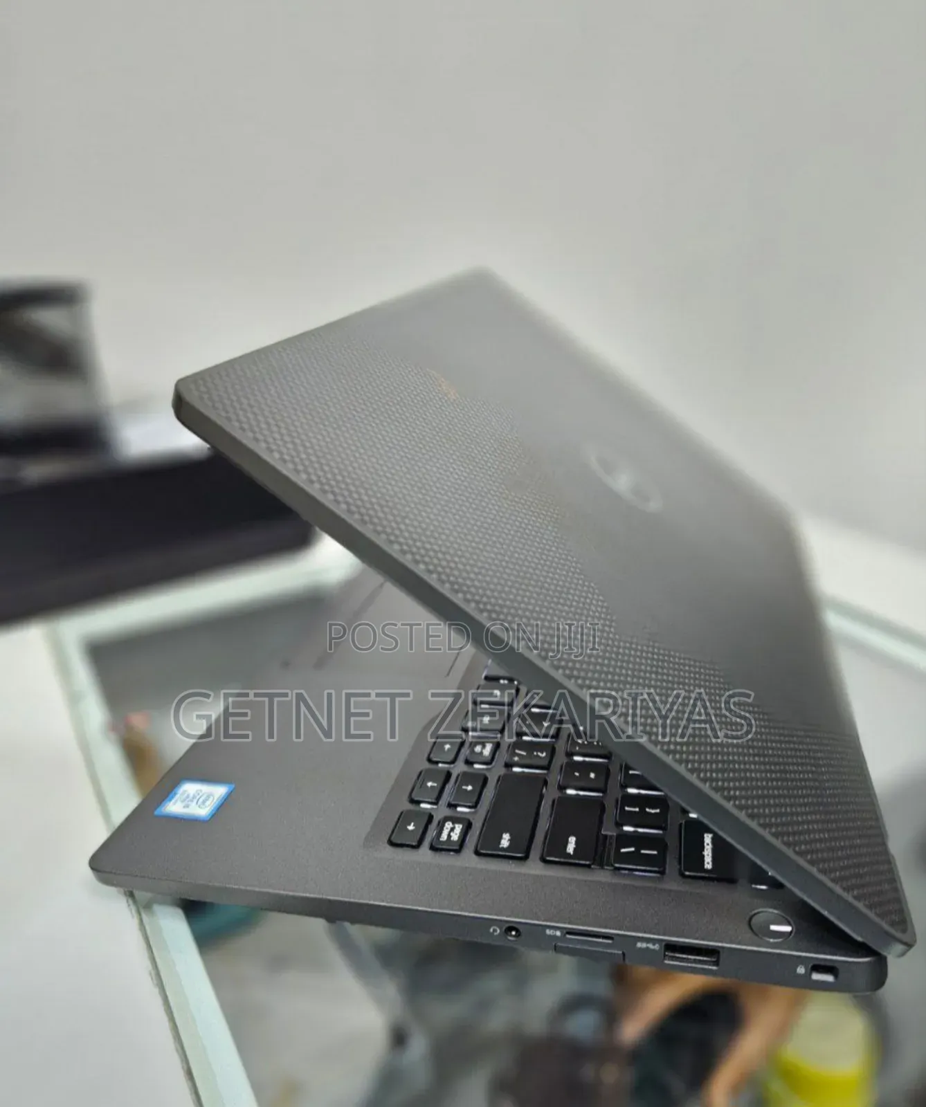 New Laptop Dell Latitude 7400 8GB Intel Core I5 SSD 256GB