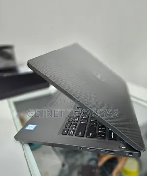 New Laptop Dell Latitude 7400 8GB Intel Core I5 SSD 256GB