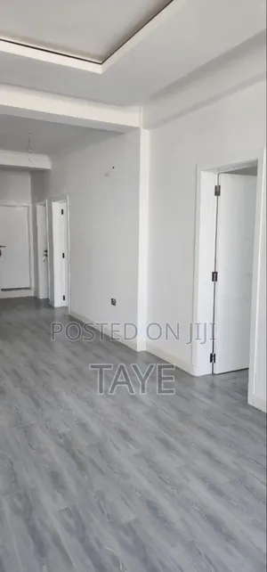 3bdrm Apartment in Alpha, Yeka for sale