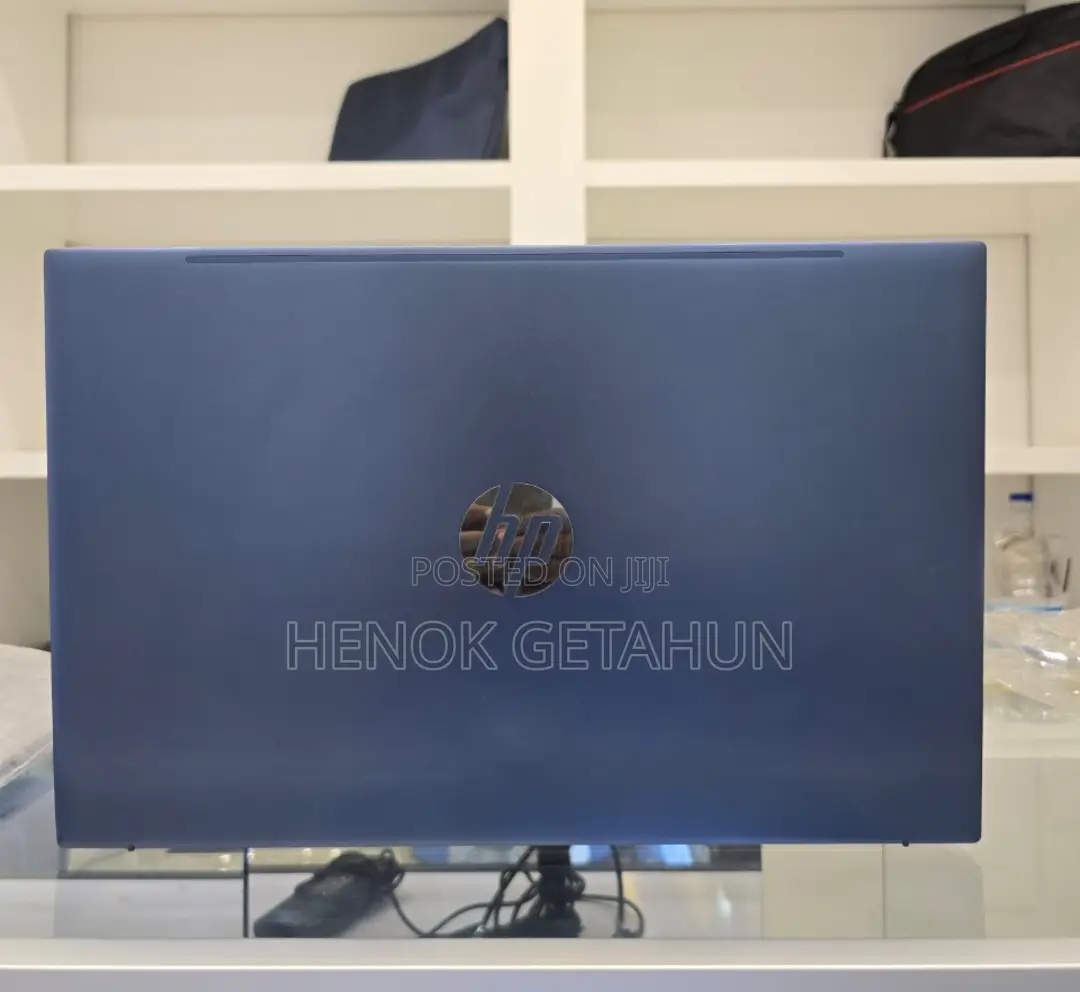 New Laptop HP Pavilion 15 8GB Intel Core I5 SSD 512GB