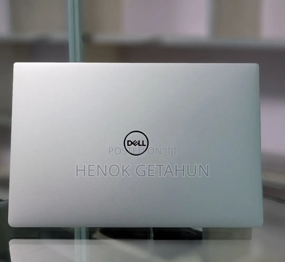 New Laptop Dell XPS 15 8GB Intel Core I7 SSD 512GB