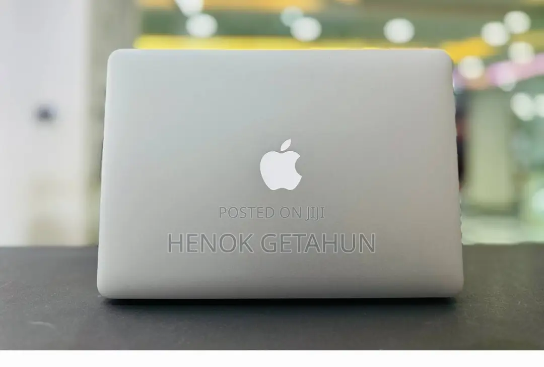 New Laptop Apple MacBook Air 2017 8GB Intel Core I5 SSD 128GB