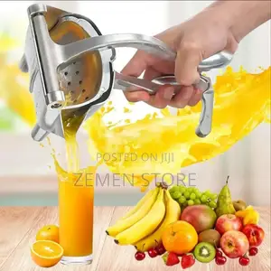 Manual Fruit Juicier