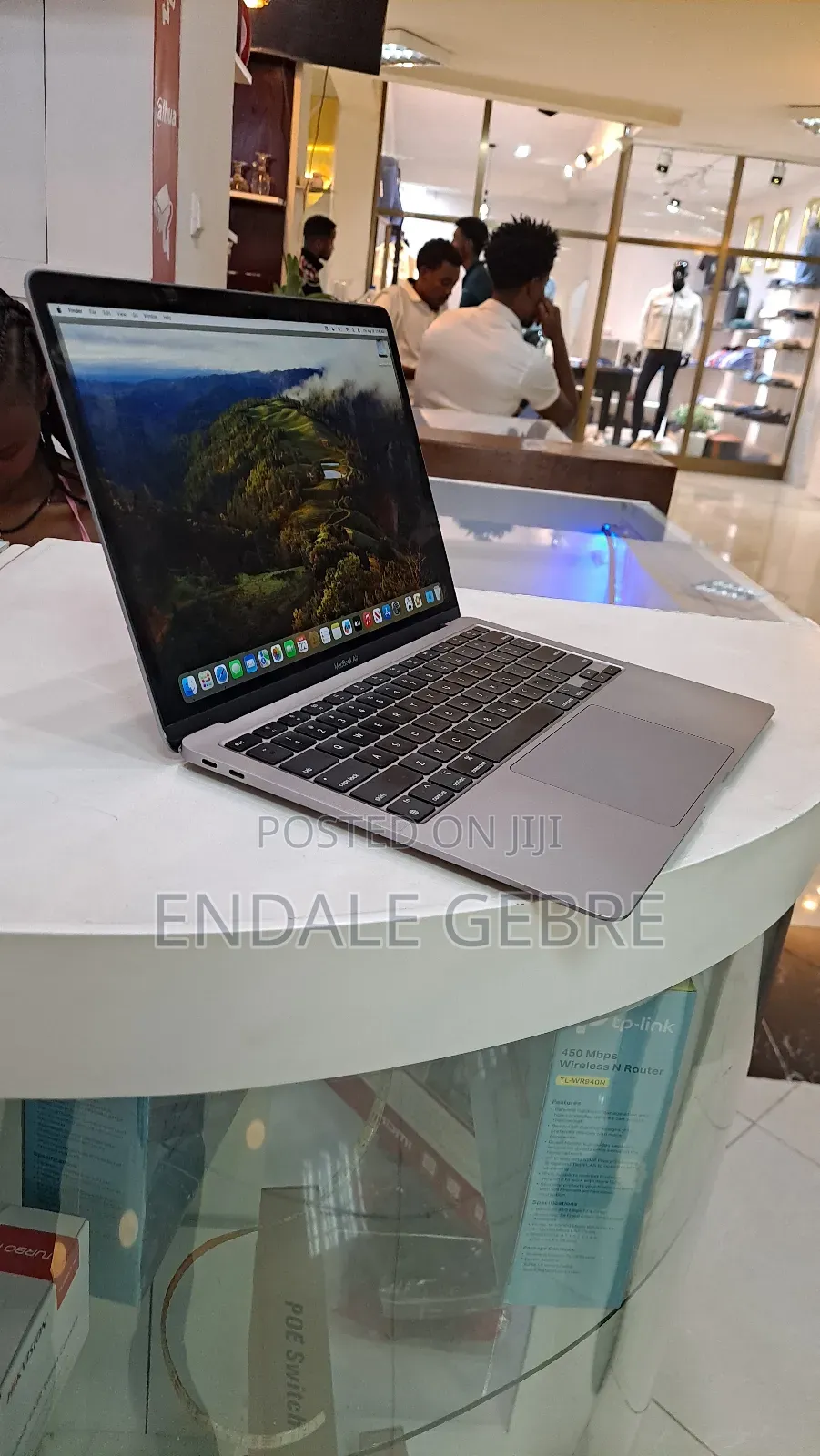 New Laptop Apple MacBook Air 2020 M1 8GB Apple M1 SSD 256GB