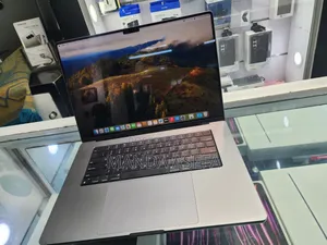 Photo - New Laptop Apple MacBook Pro M1 16GB Apple M1 SSD 1T