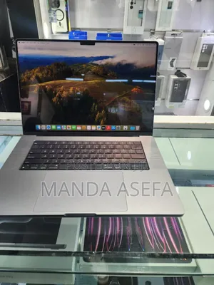 New Laptop Apple MacBook Pro M1 16GB Apple M1 SSD 1T