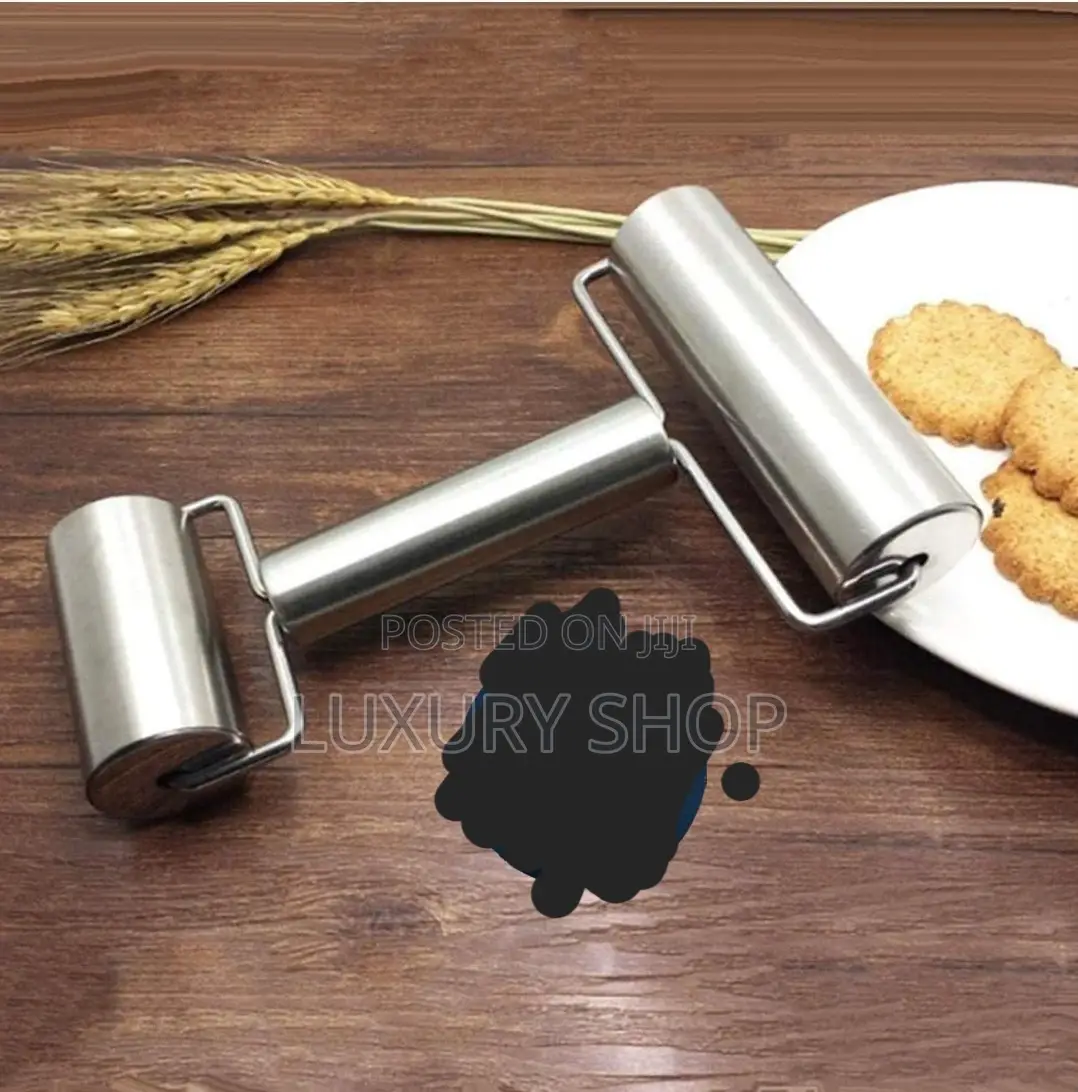 Cake and Pizza Roller