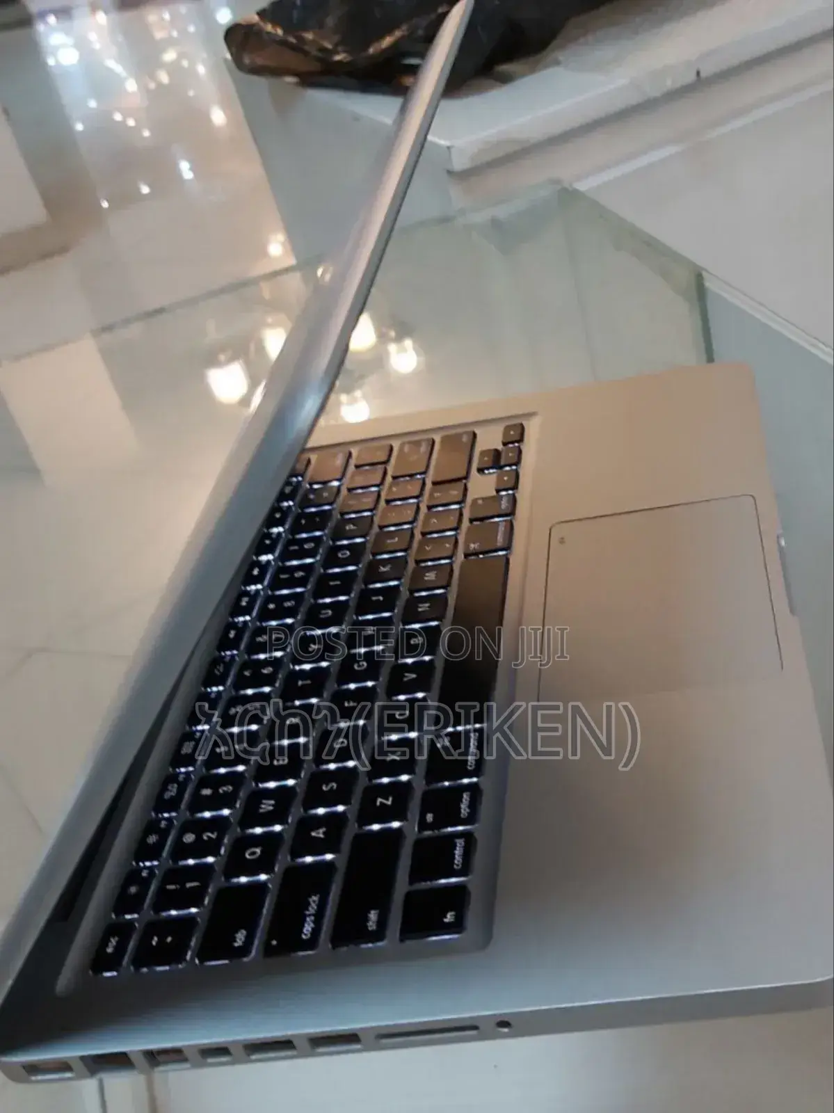 New Laptop Apple MacBook Pro 2012 4GB Intel Core I5 SSD 128GB