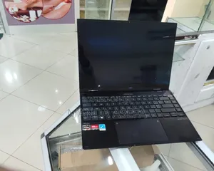 New Laptop Asus Zenbook 14 UX434 16GB AMD Ryzen 7 SSD 1T