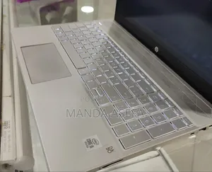 New Laptop HP Pavilion 15 16GB Intel Core I5 SSD 256GB