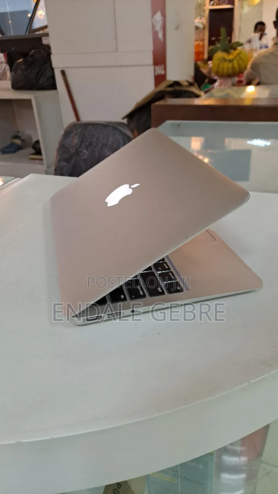 New Laptop Apple MacBook Air 2015 4GB Intel Core I5 SSD 128GB