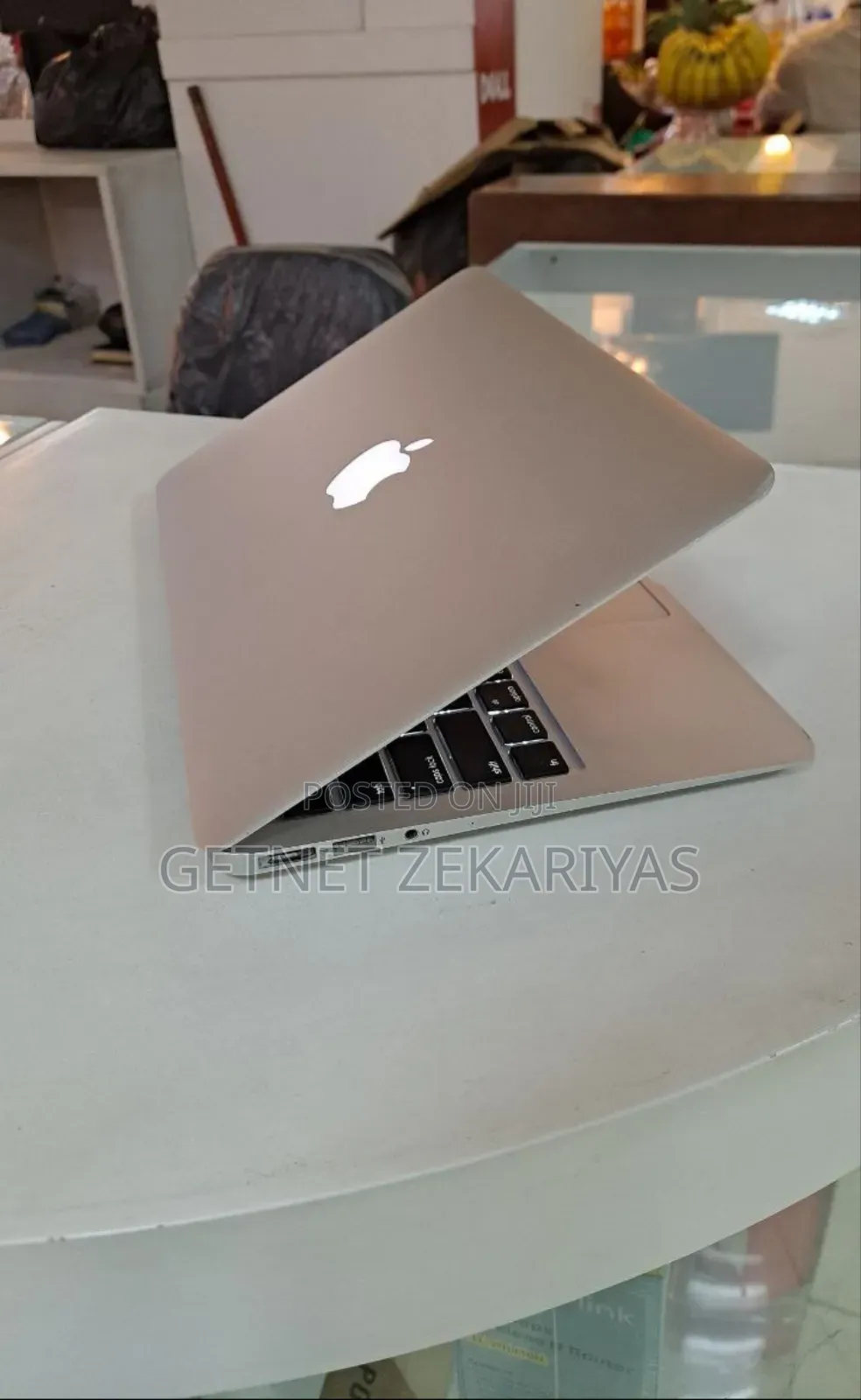 New Laptop Apple MacBook Air 2015 4GB Intel Core I5 SSD 128GB