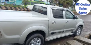 Toyota Hilux 2010 Gold
