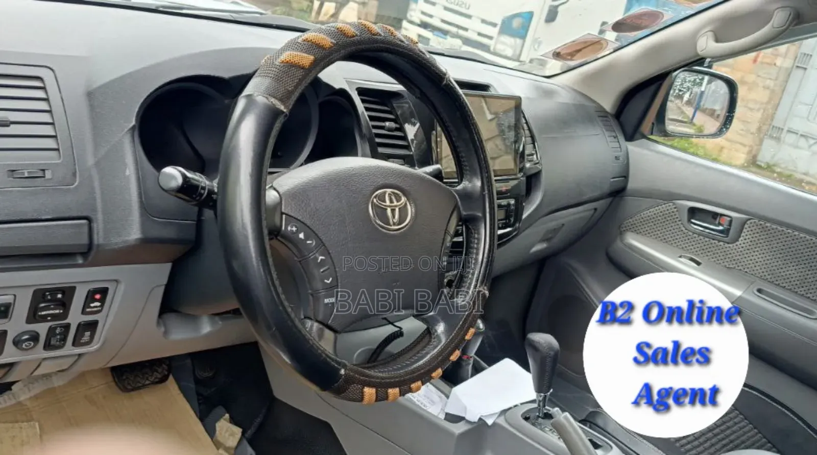 Toyota Hilux 2010 Gold