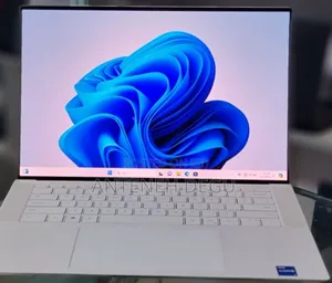 New Laptop Dell XPS 15 16GB Intel Core I7 SSD 1T