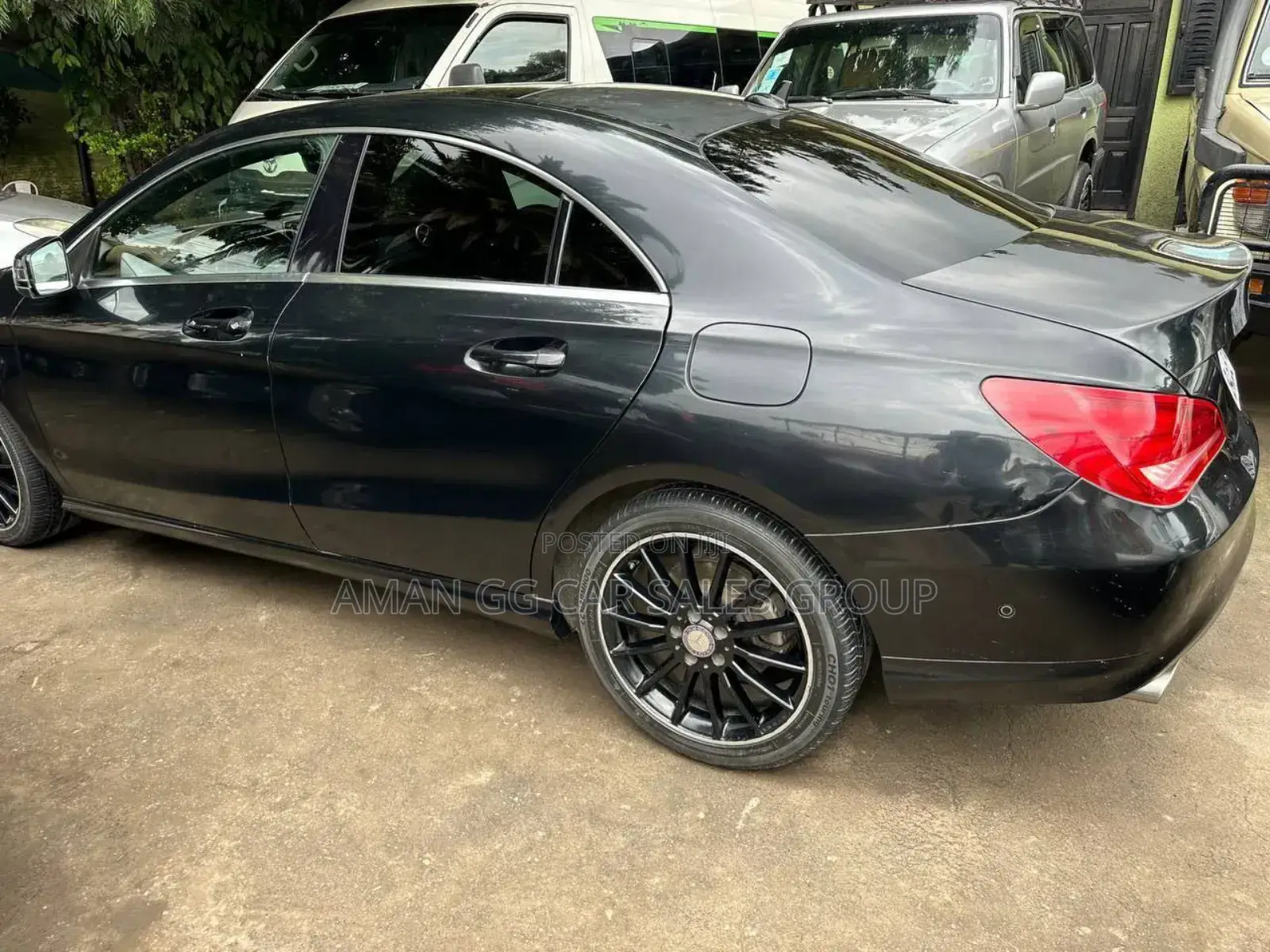 Mercedes-Benz C200 2016 Black