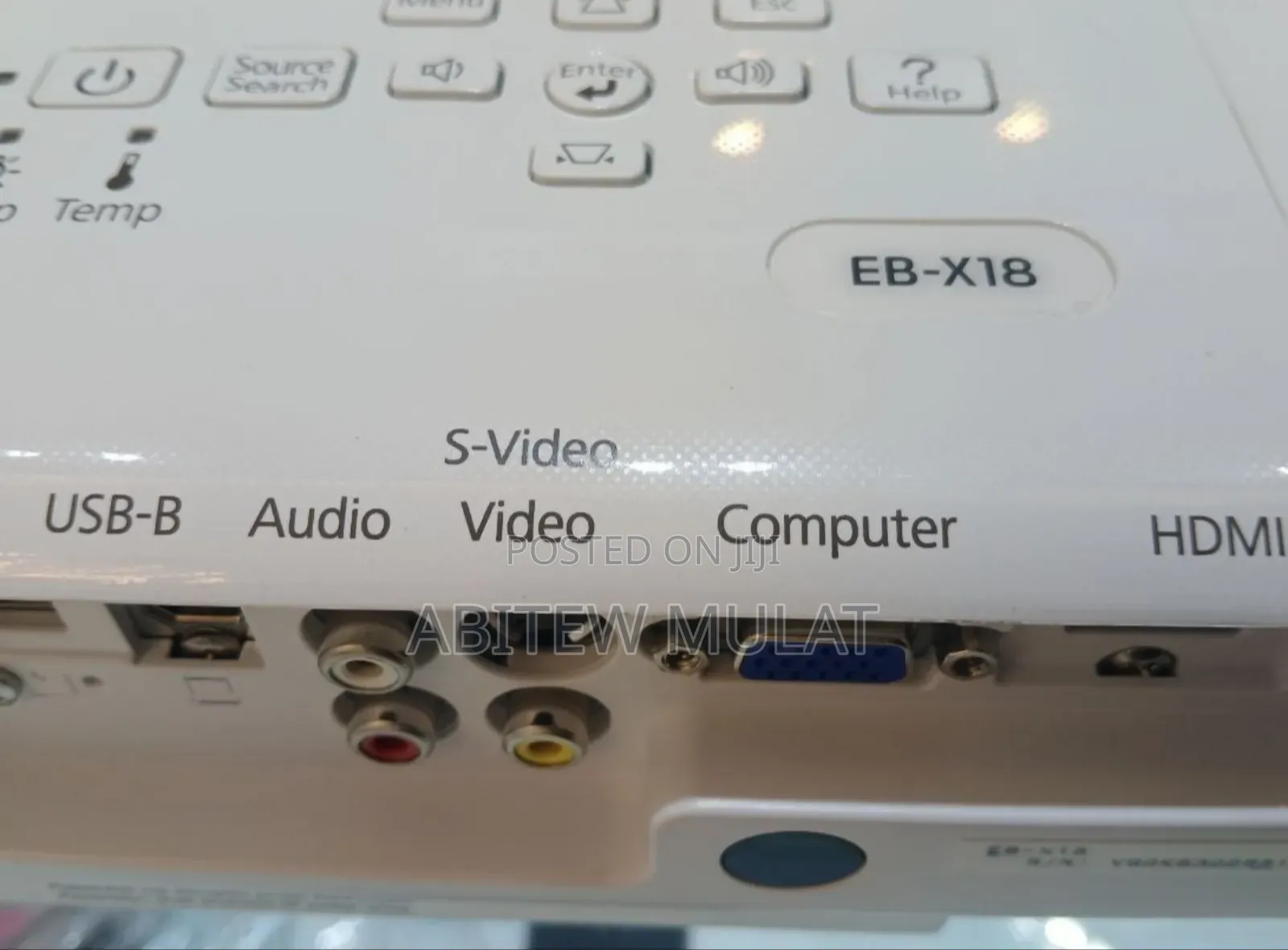 Brand New EPSON Projector With Bag, Remote