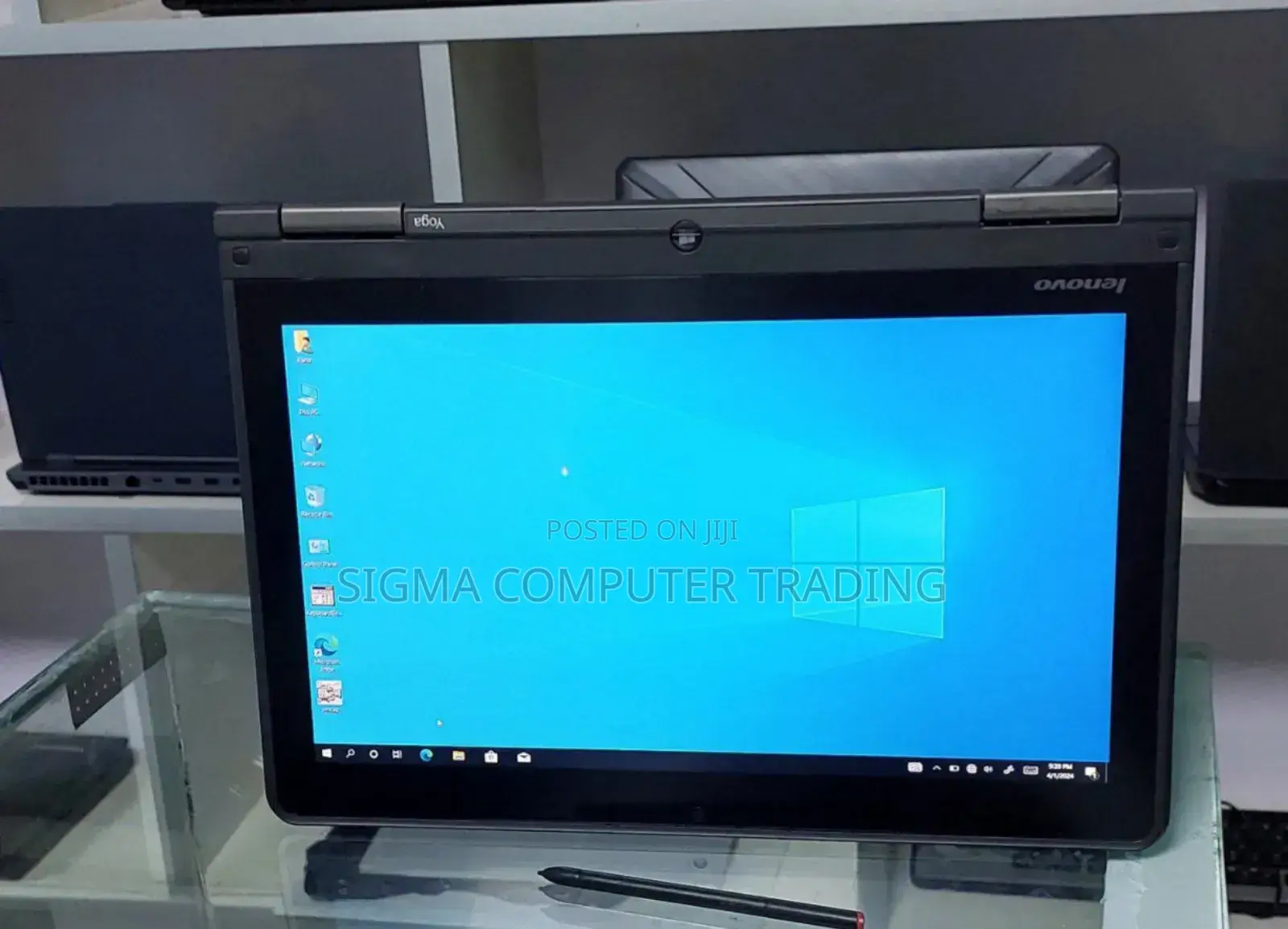 New Laptop Lenovo ThinkPad Yoga 8GB Intel Core I7 SSD 256GB