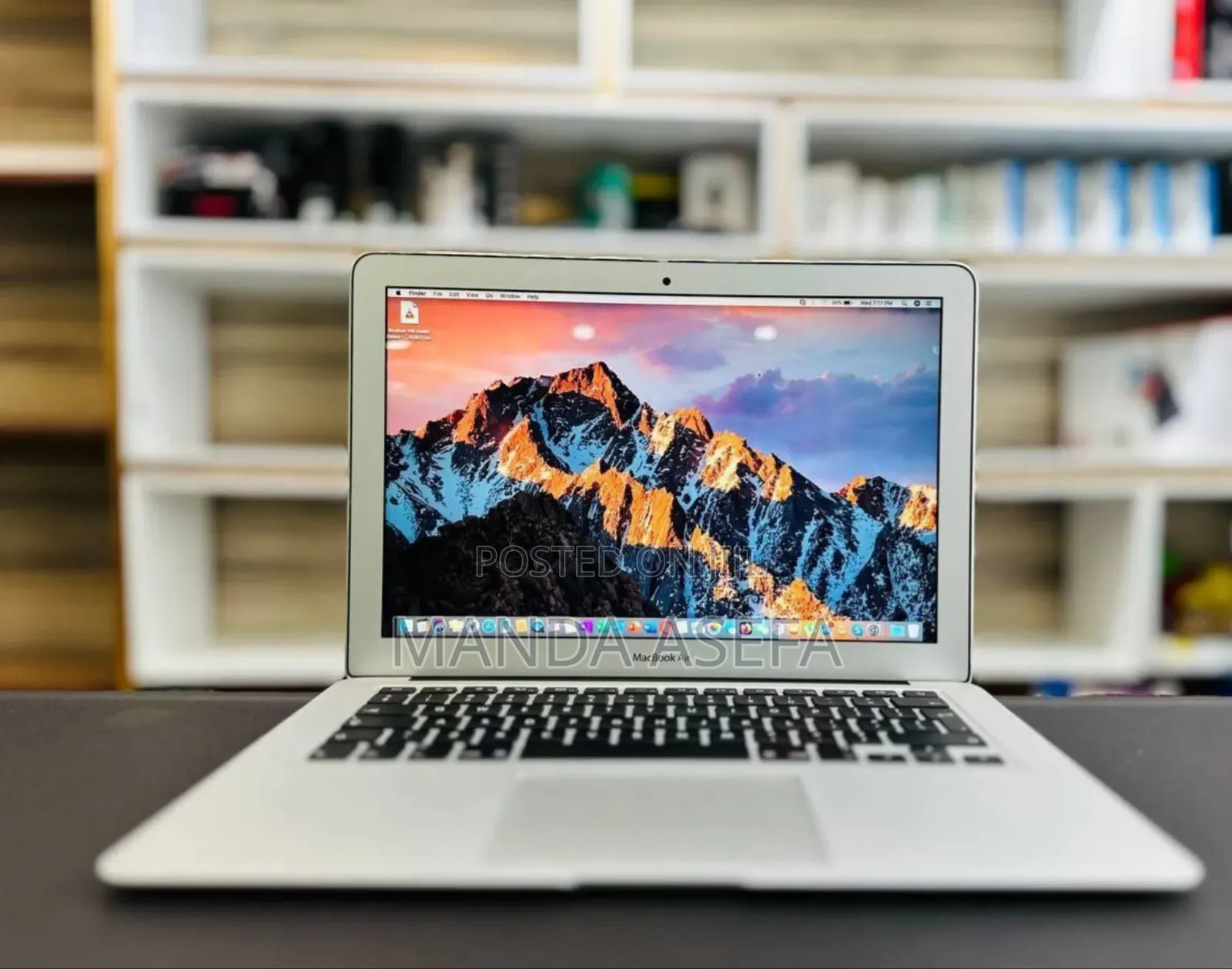 New Laptop Apple MacBook Air 2017 8GB Intel Core I5 SSD 128GB