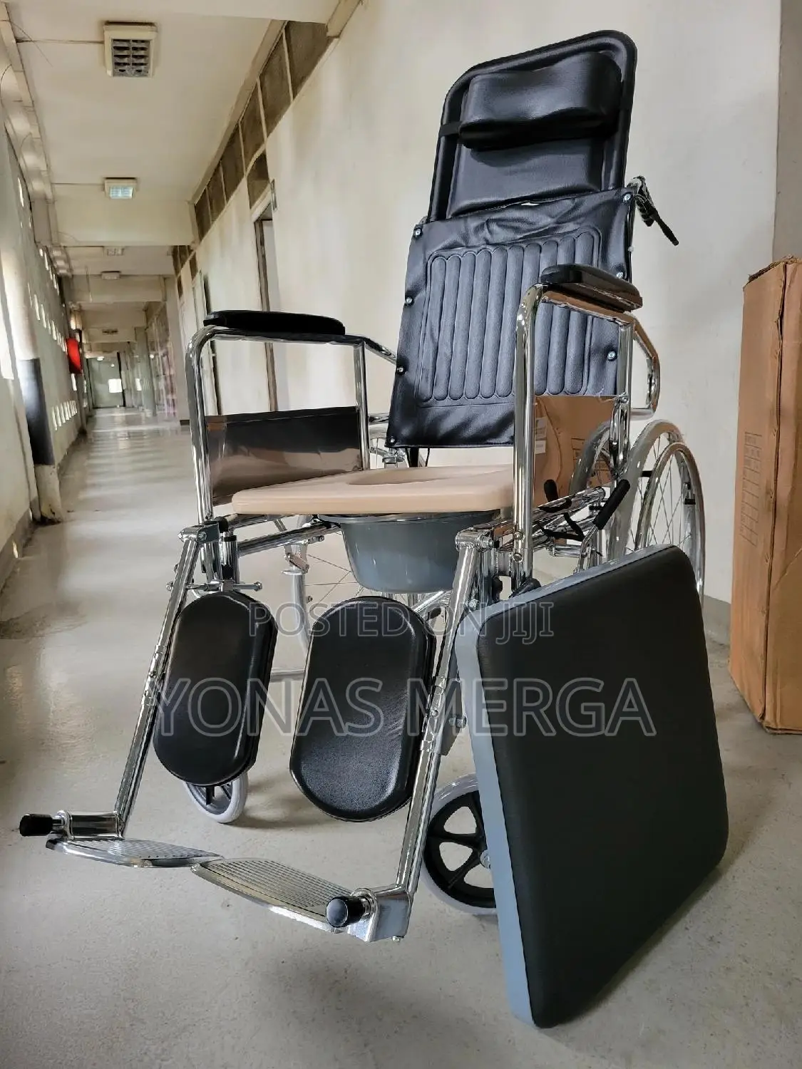 Wheelchair for Old People Disabled Can Bear 200kg Comfort