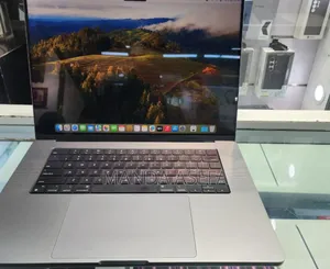 New Laptop Apple MacBook Pro M1 16GB Apple M1 SSD 1T