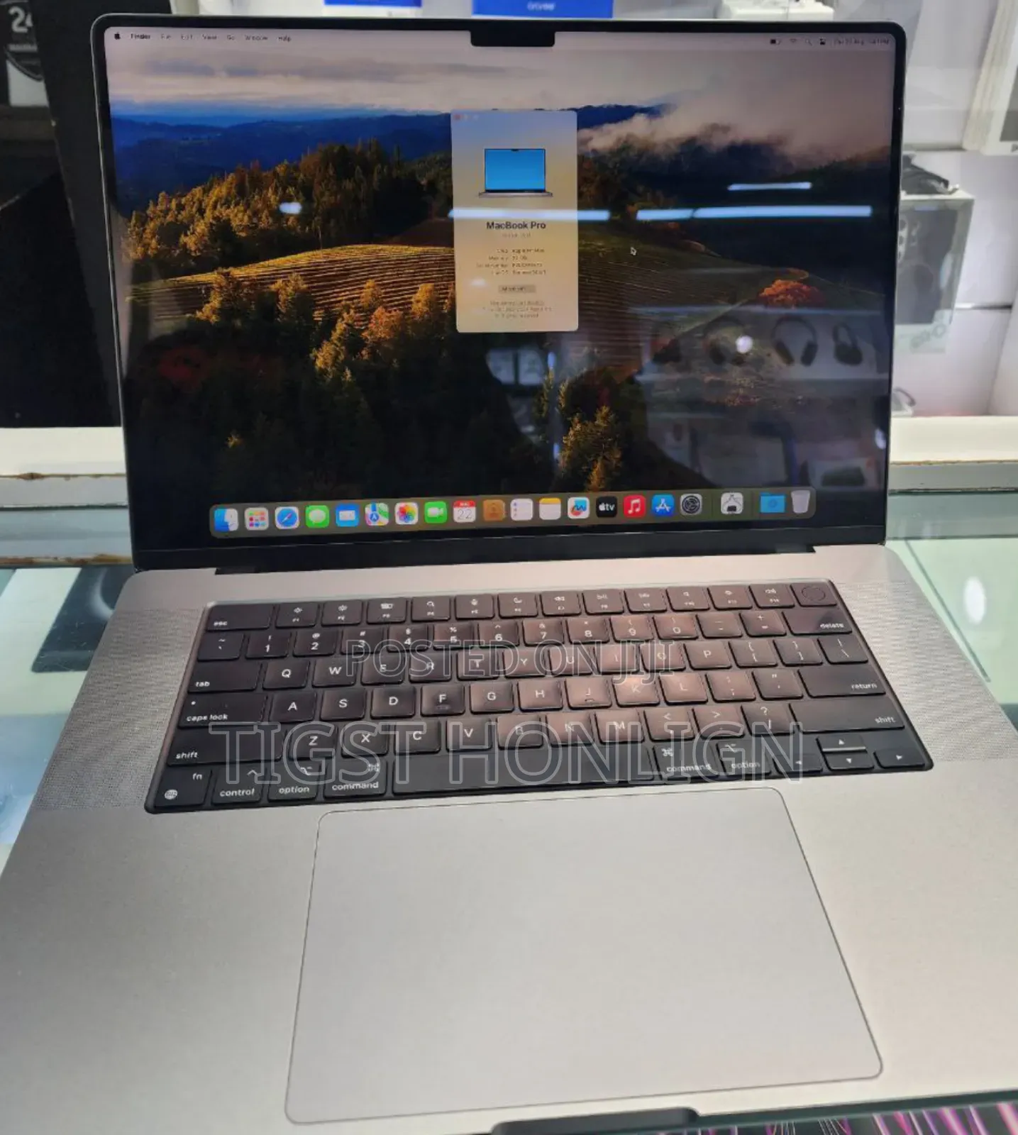 New Laptop Apple MacBook Pro 2021 M1 32GB Apple M1 Max SSD 1T