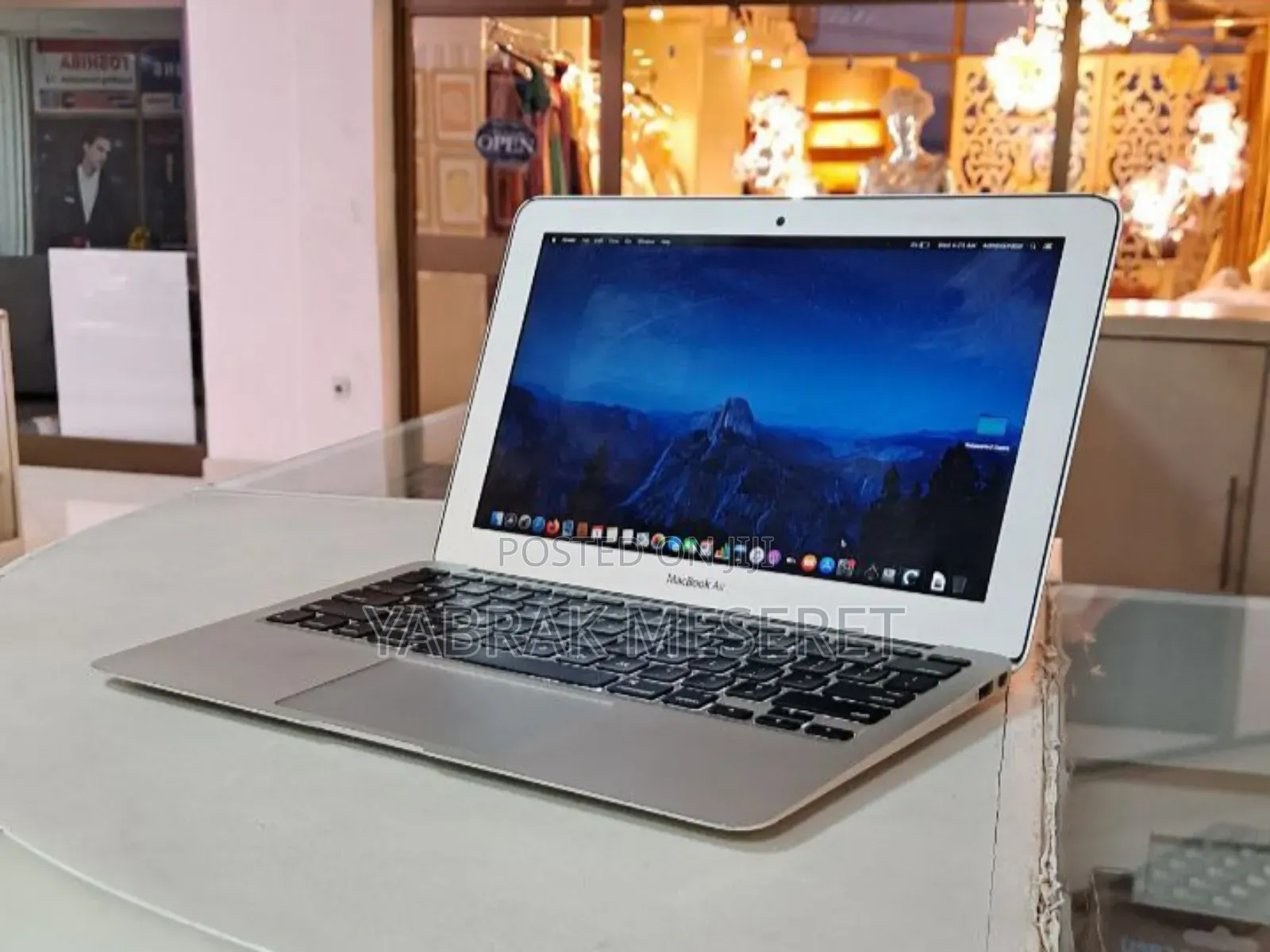 New Laptop Apple MacBook Air 2015 6GB Intel Core I5 SSD 128GB