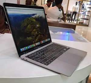 New Laptop Apple MacBook Air 2020 M1 8GB Intel Core I7 SSD 256GB