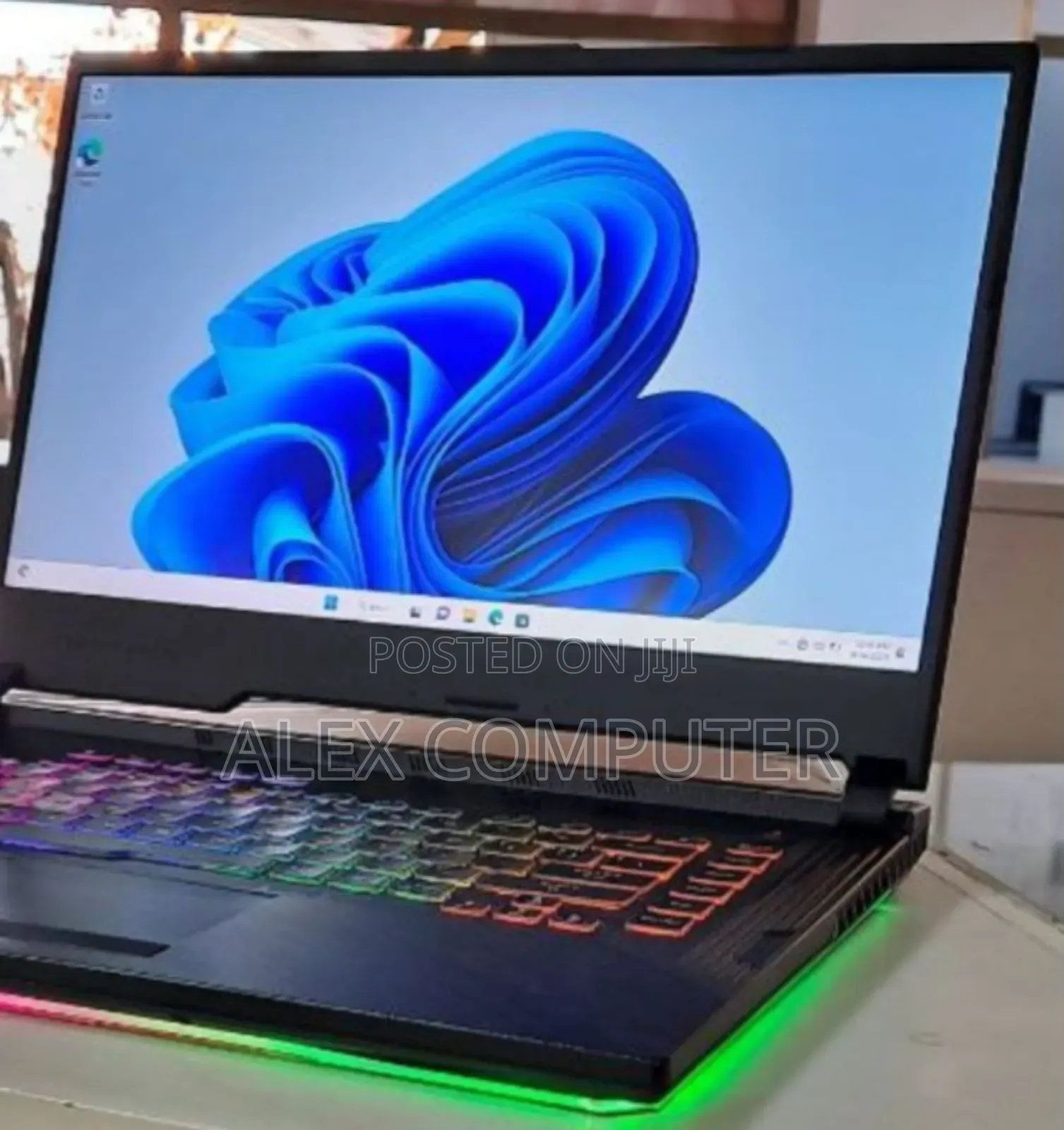 New Laptop Asus ROG Strix G15 16GB Intel Core I7 SSD 1T