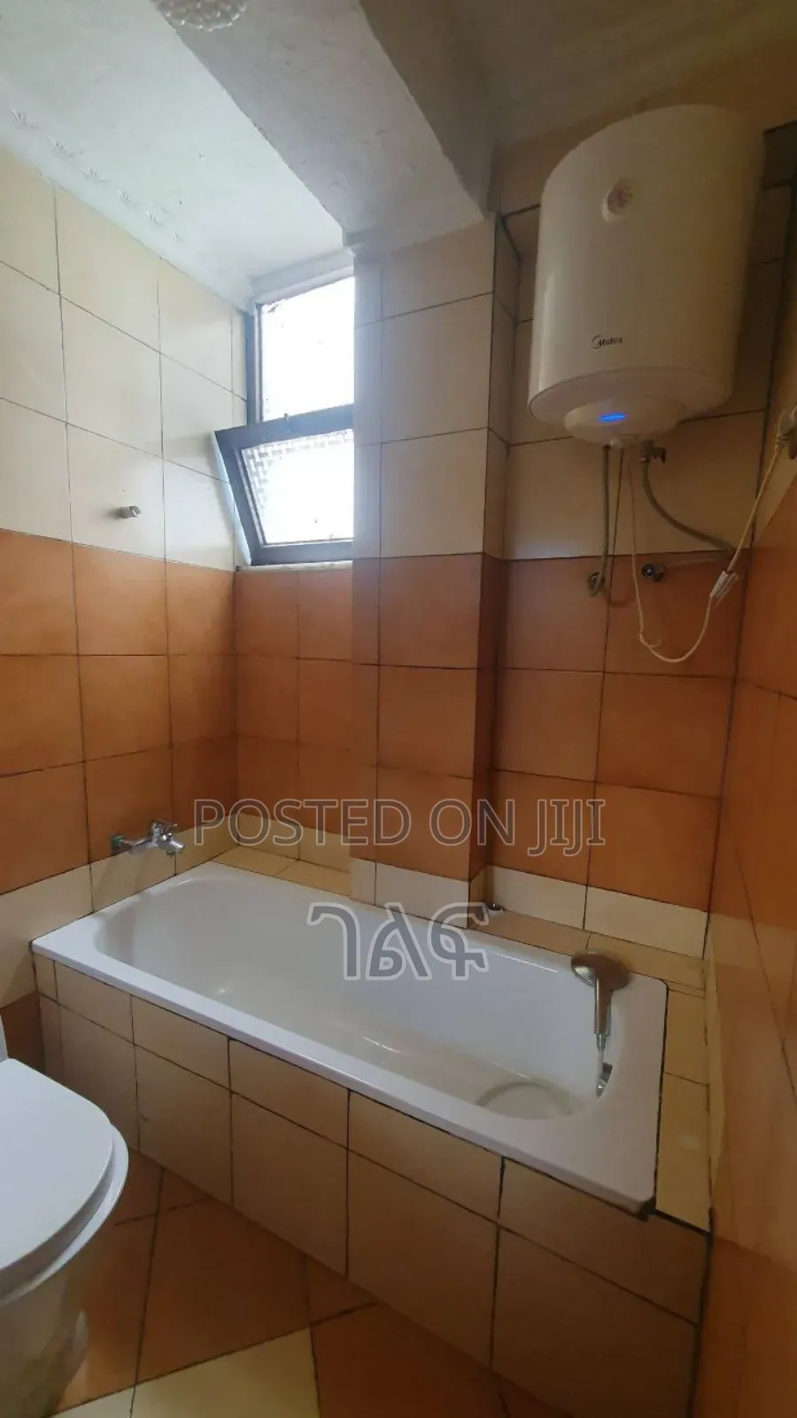 3bdrm Apartment in የግል, Bole for sale