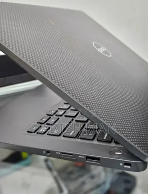 New Laptop Dell Latitude 7400 8GB Intel Core I5 SSD 256GB