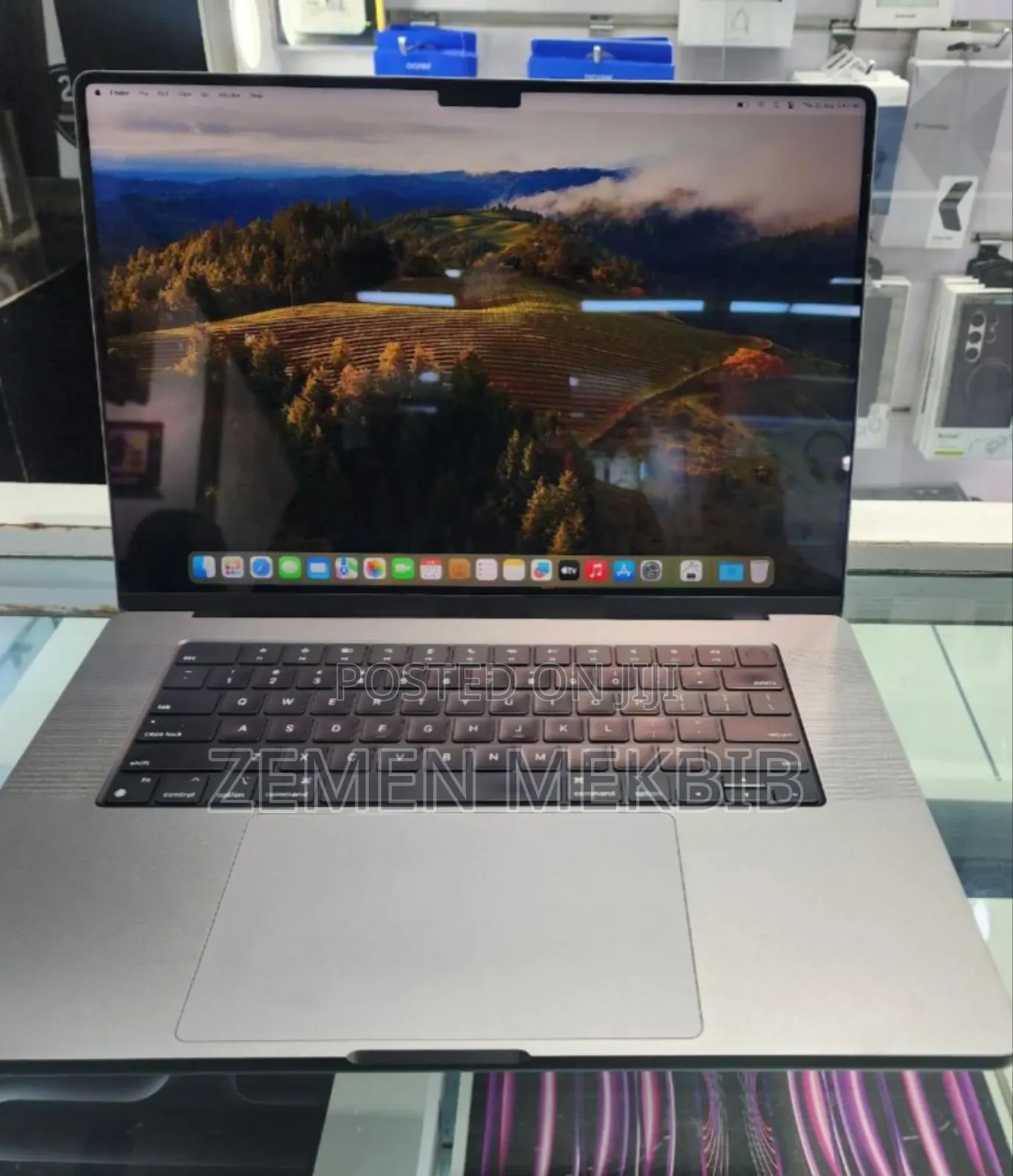New Laptop Apple MacBook Pro 2011 32GB Intel Core I7 SSD 1T