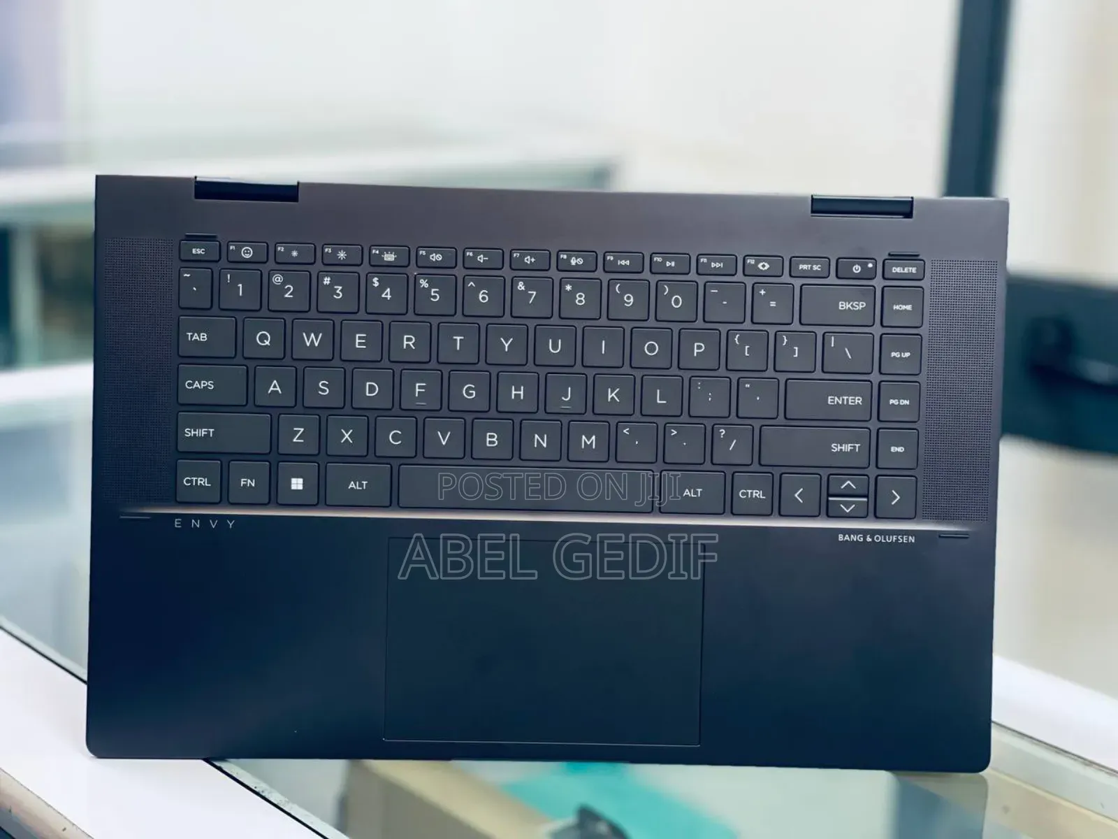 New Laptop HP Envy X360 16GB AMD Ryzen 7 SSD 512GB